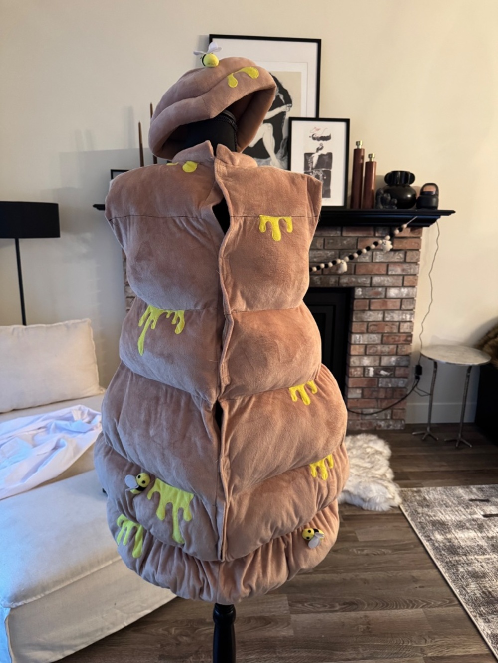 Beehive & Beekeeper Halloween Costume Set – Couples Costume / Funny Costume - Picture 6 of 11